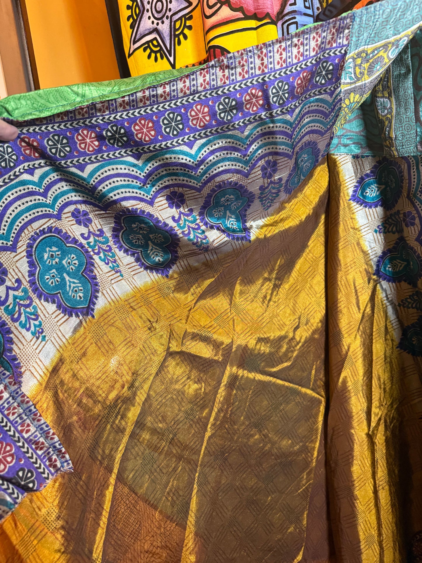 Silk wrap reversible skirt /
