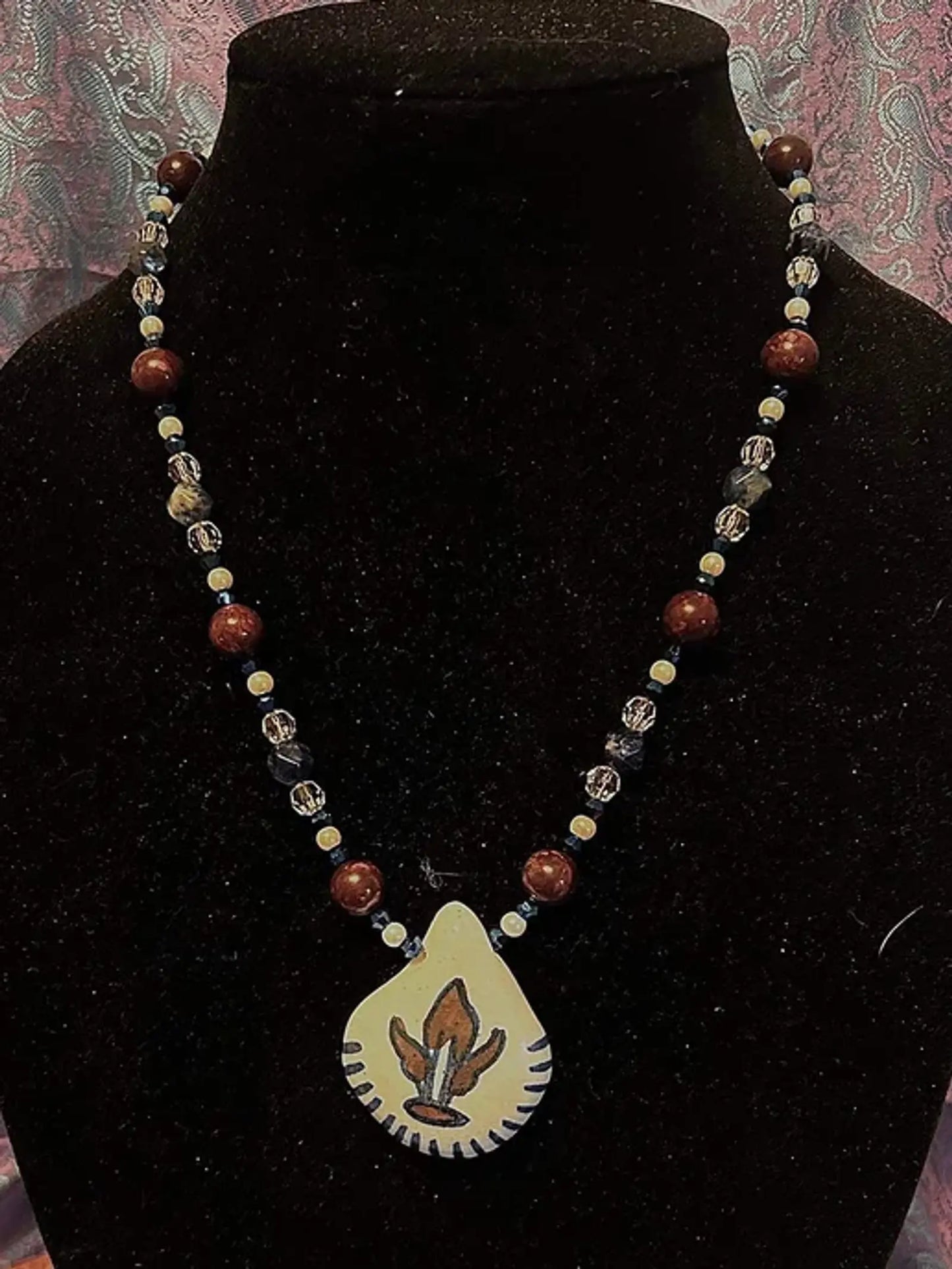 Native pendant necklace