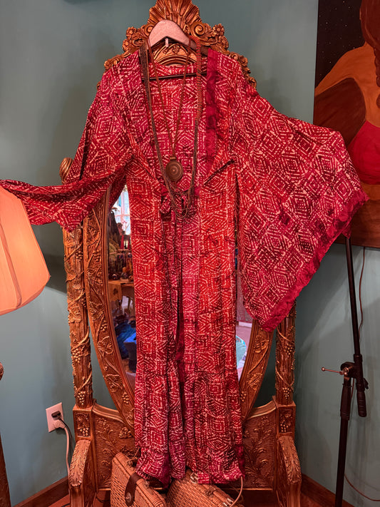 Lady in Red kimono Duster