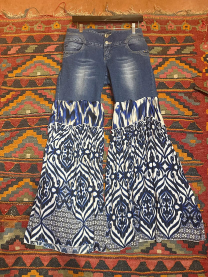 Groovy Blue Jeans Size 32