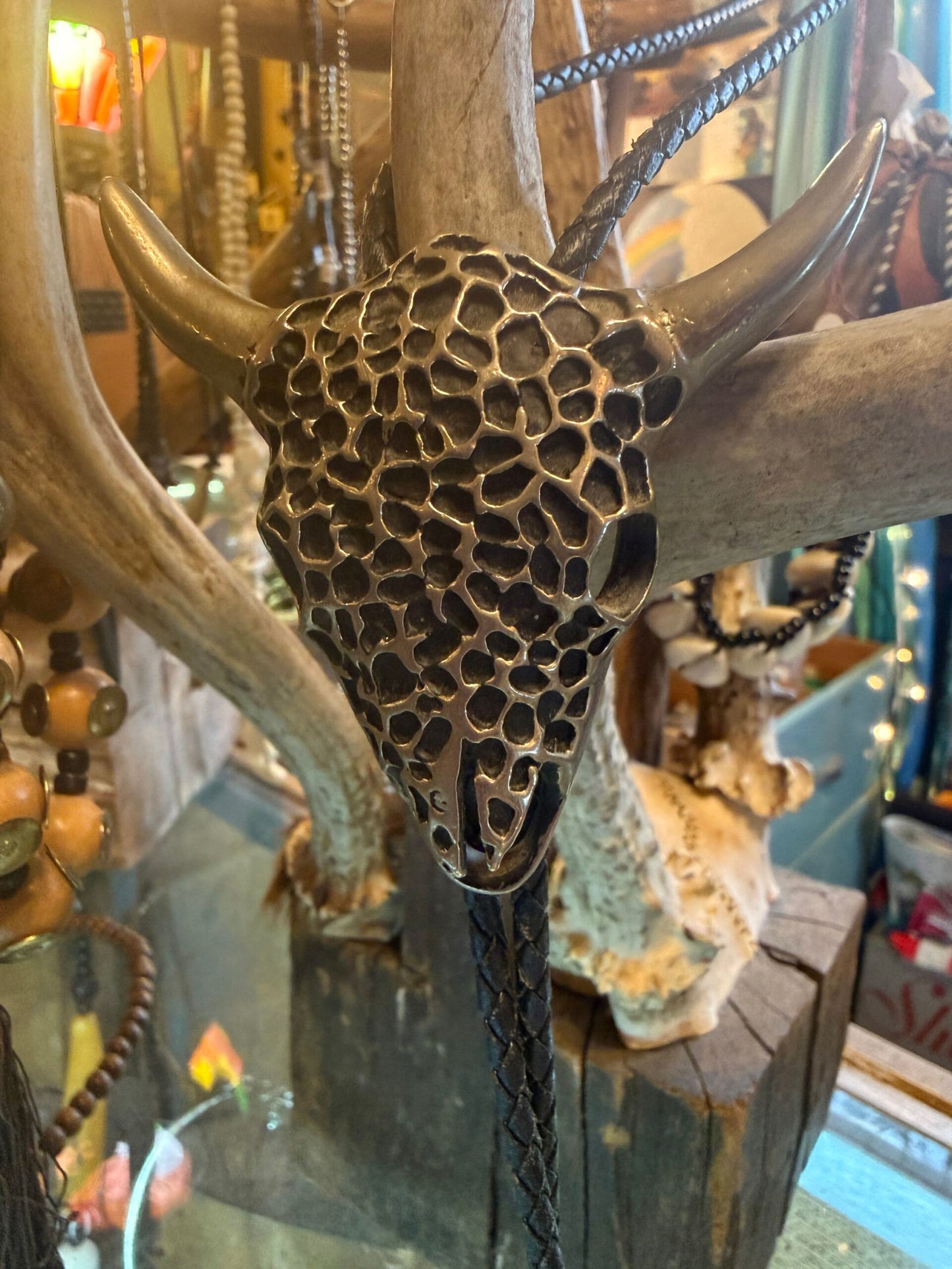 Silver Skull bolo