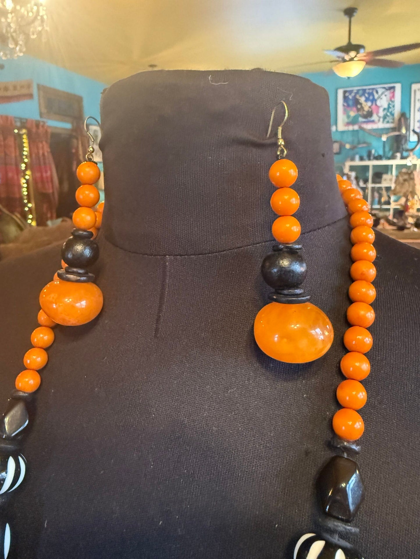 Dramatic Shell Set