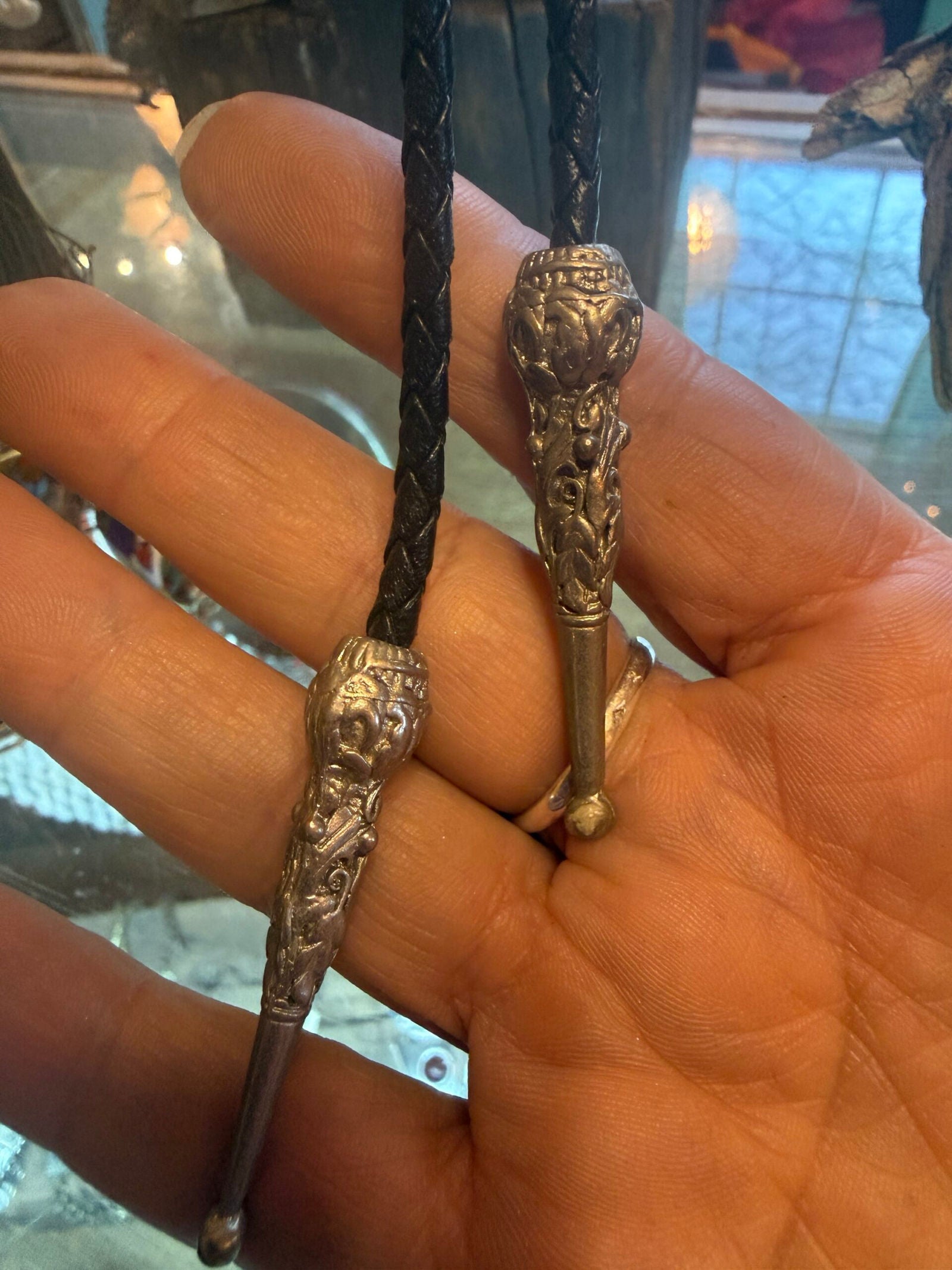 Silver Skull bolo