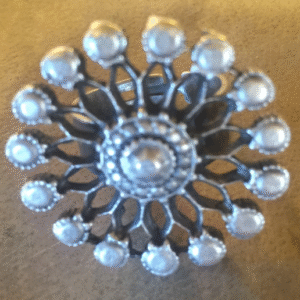 Round beaded spoke ring