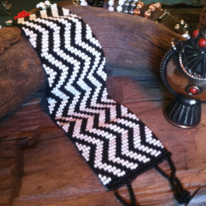 Woven beaded cuff Zebra