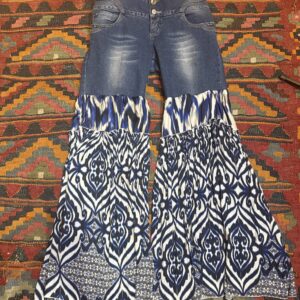 Groovy blue jeans size 32