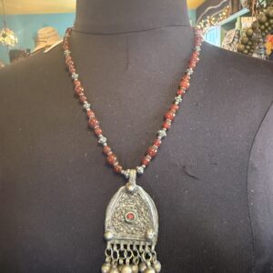 Vintage Silver and garnet necklace